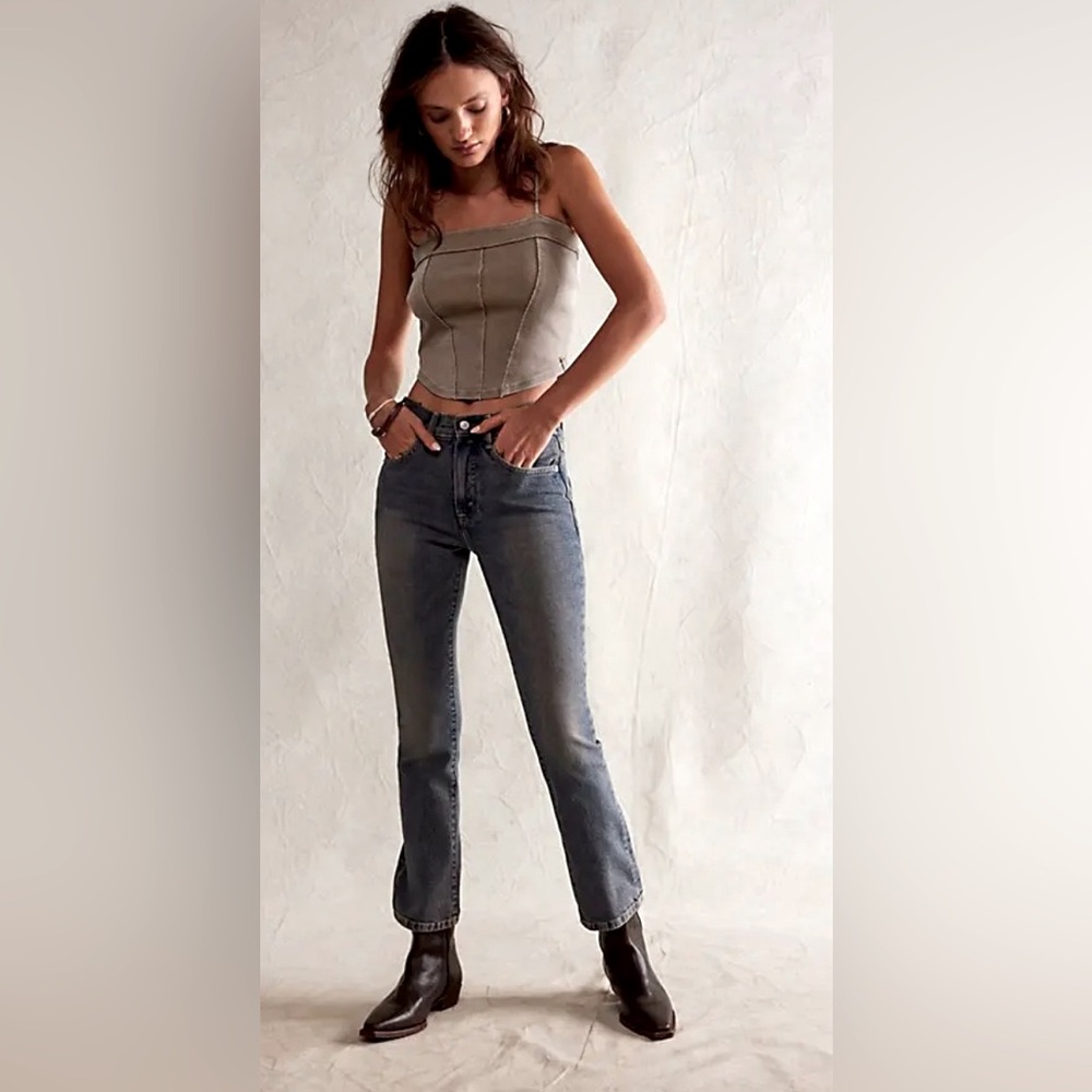 We The Free Low Maintenance Mid-Rise Flare Jeans Peach Blossom Blue NWT Size 27